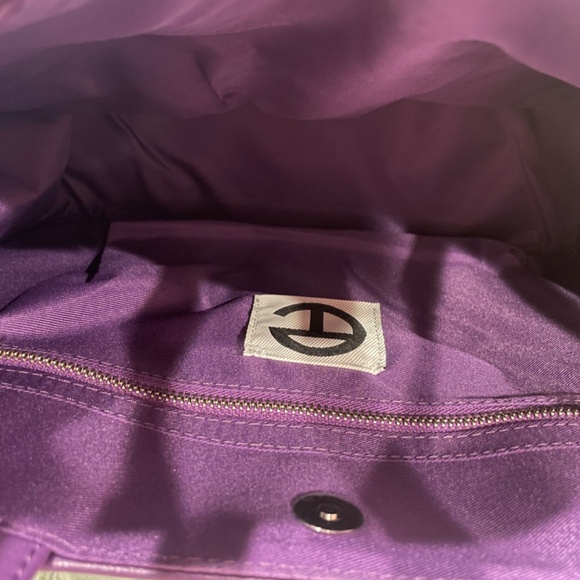 Medium Grape Telfar - Picture 3 of 5